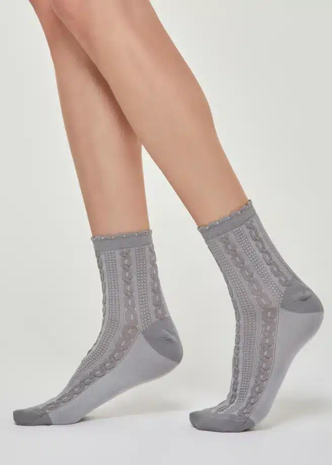 Kъси памучни дамски чорапи на плитки Pompea Adele сив