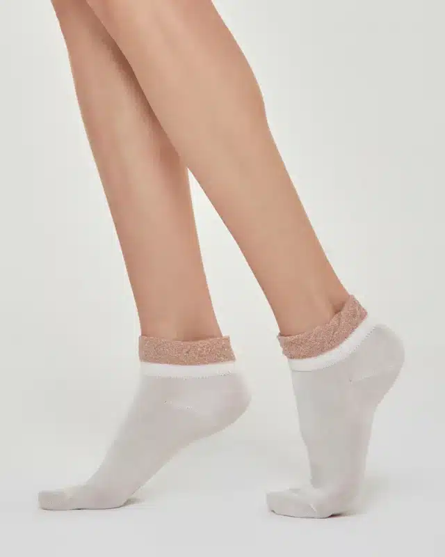 Луксозни дамски чорапи с блестящ ластик Pompea Bice шампанско